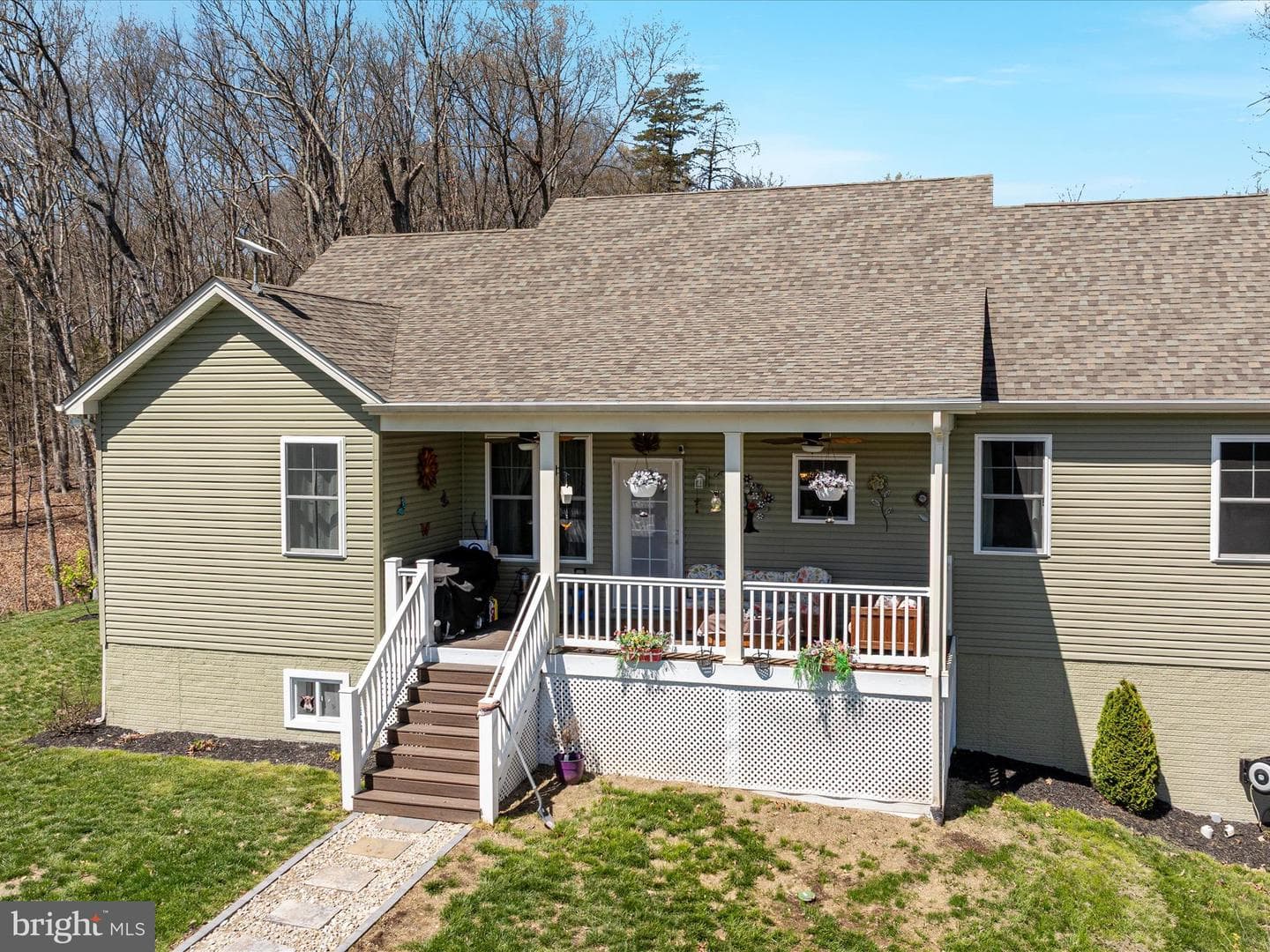 92 Oak Hill Court photo 46