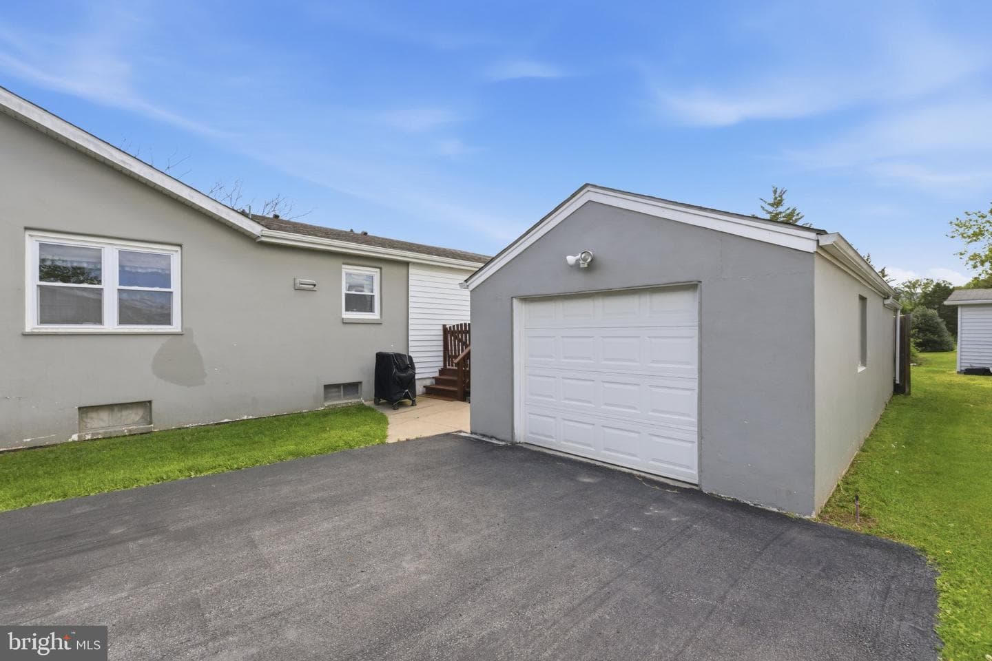 153 Totten Lane photo 39