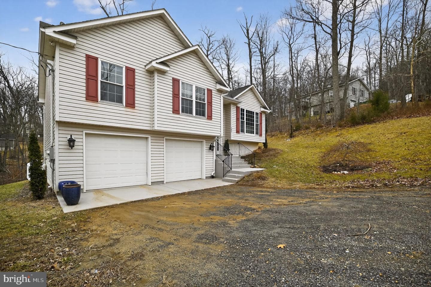 365 Vesey Drive photo 3