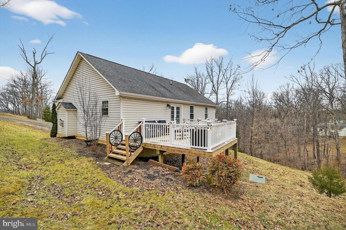 365 Vesey Drive photo 7