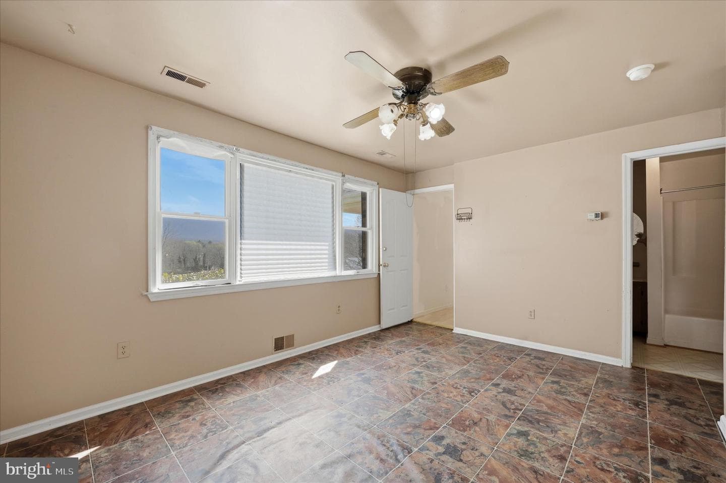 42 Dogwood Lane photo 31