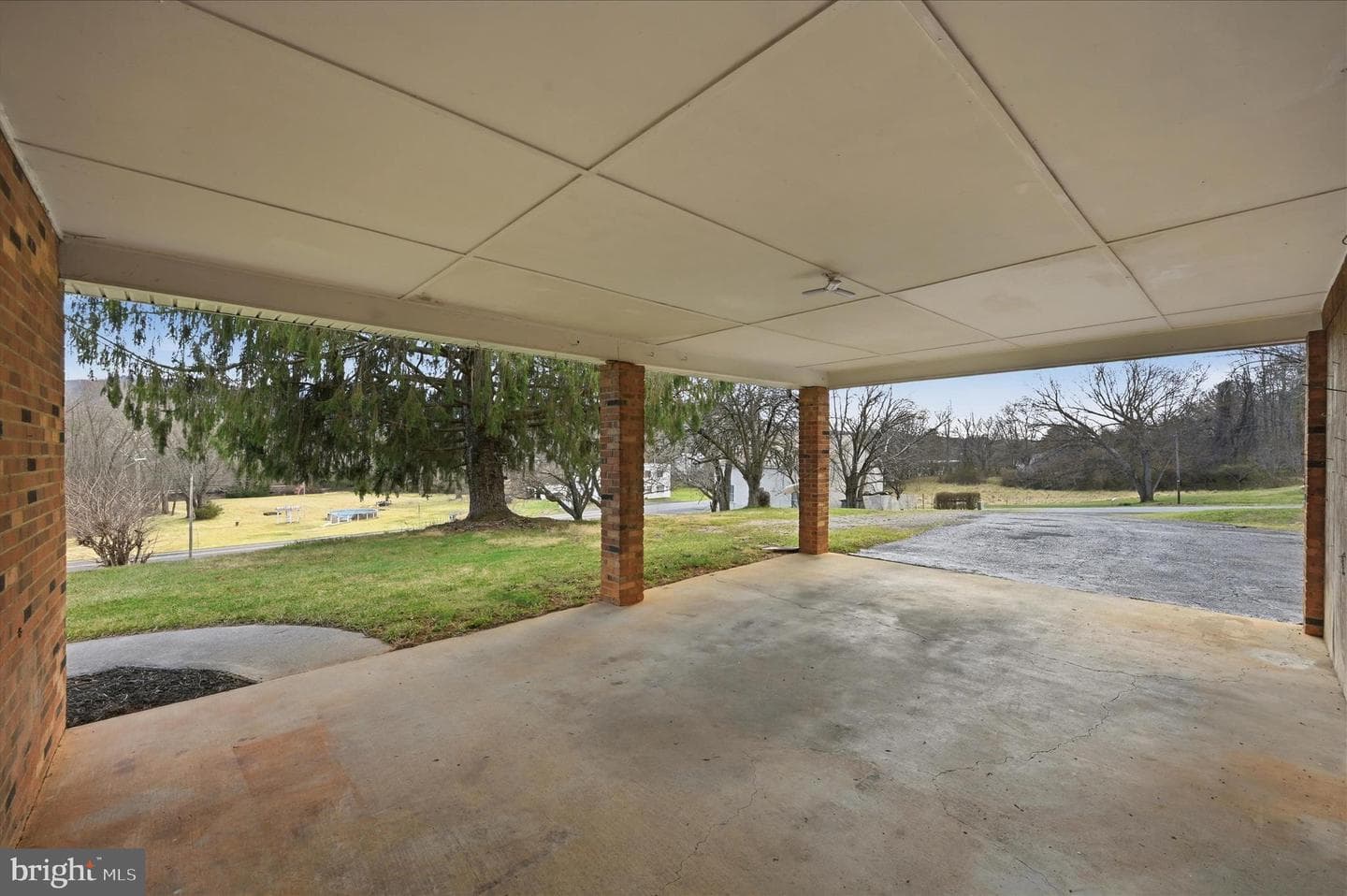 42 Dogwood Lane photo 52
