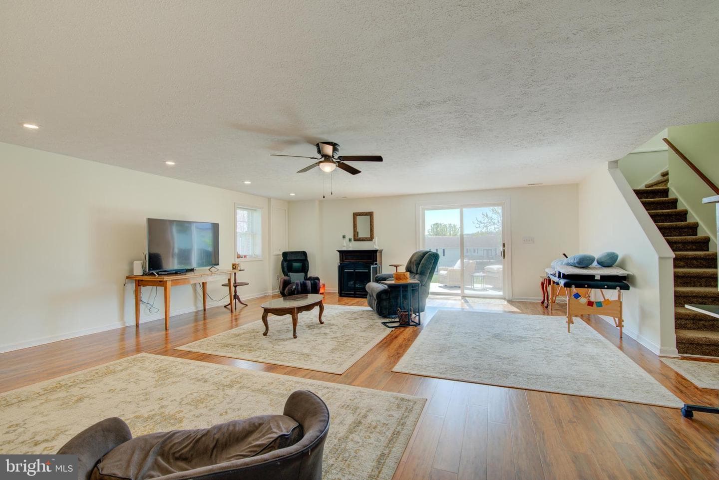 281 Creekside Way photo 28