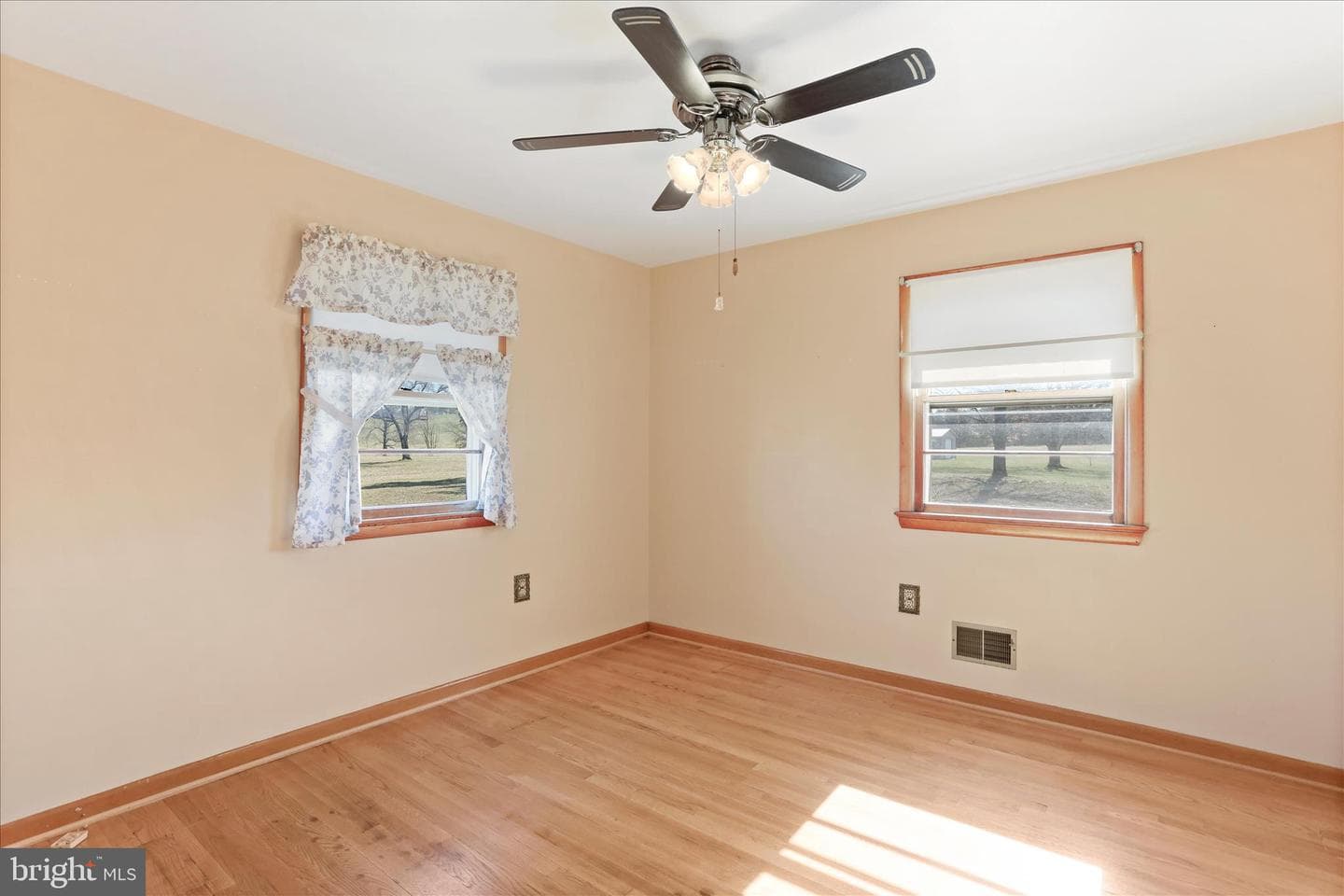 550 Bucks Mill Road photo 20