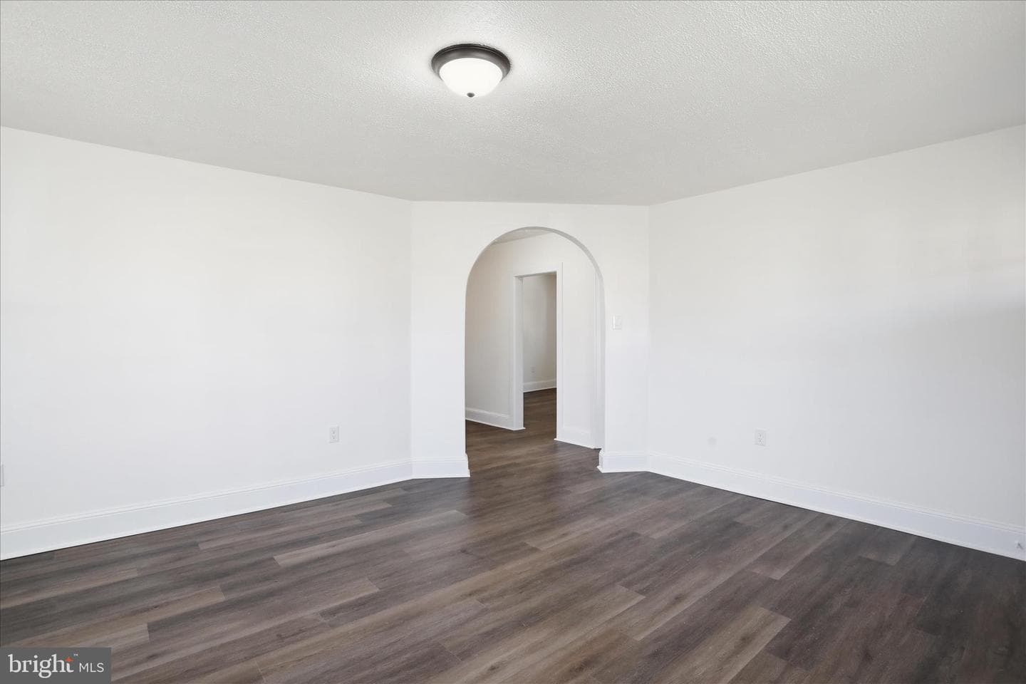 220 Manassas Avenue photo 8