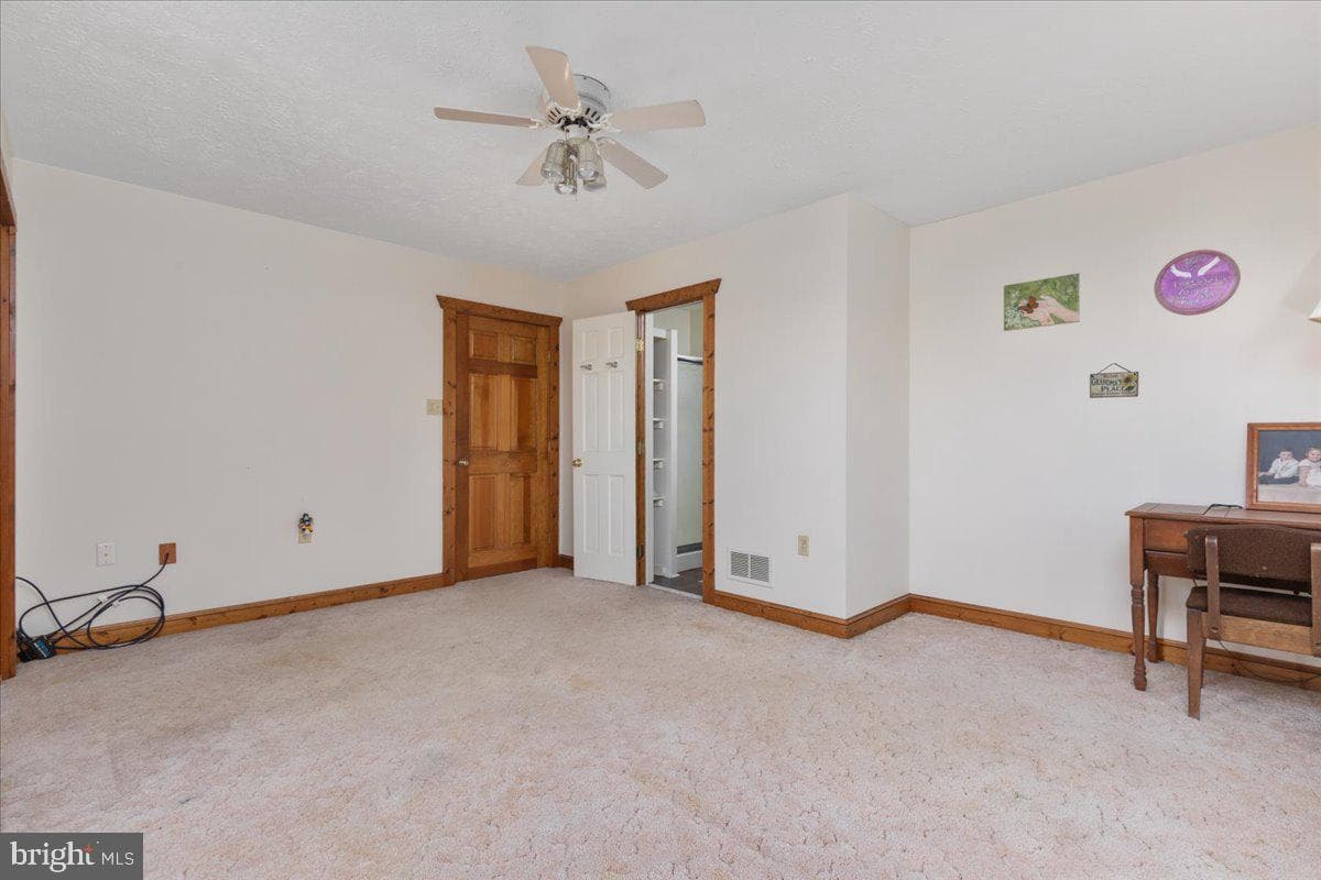209 Park Ridge Court photo 30
