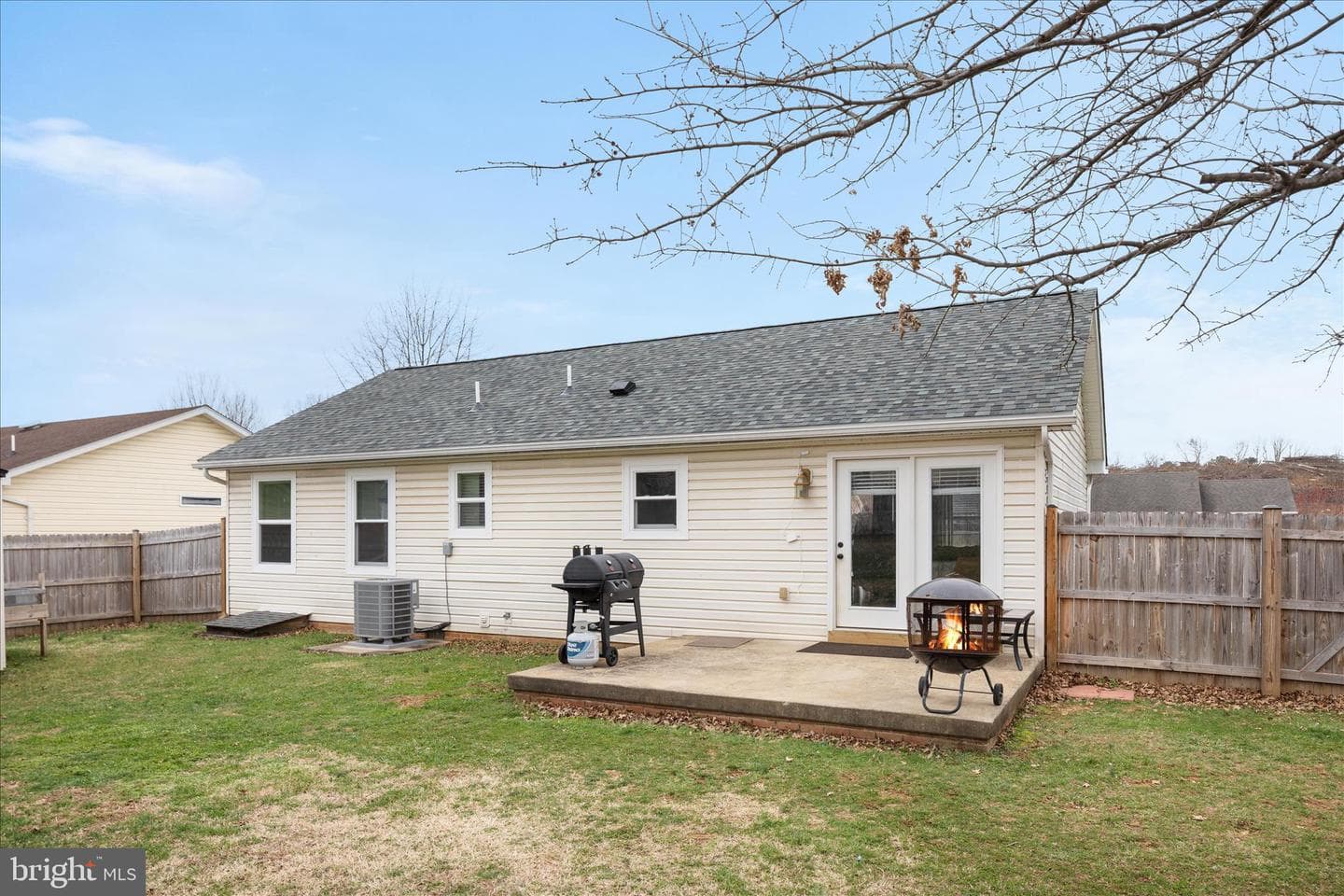 1112 Ashby Street photo 27