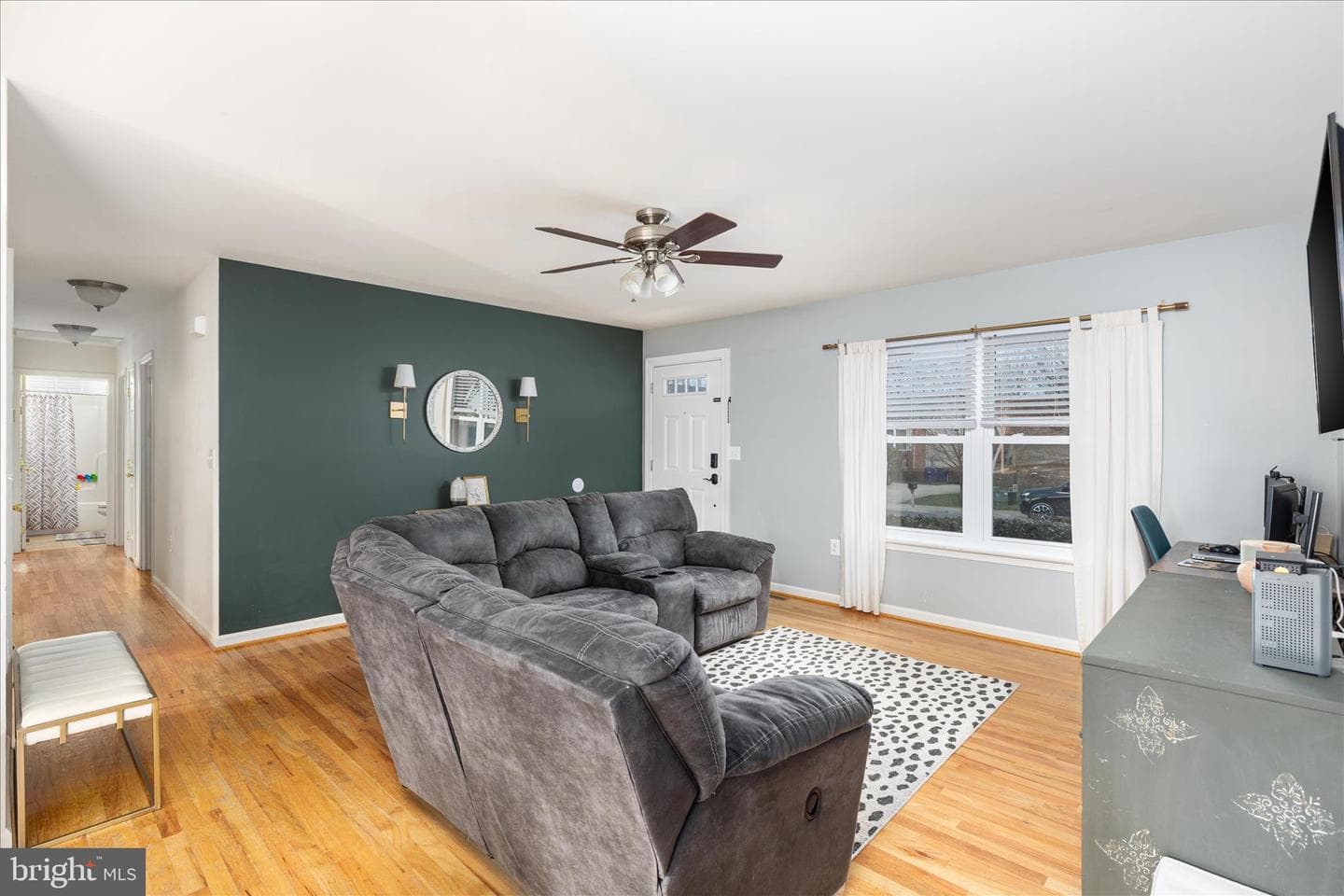 1112 Ashby Street photo 6