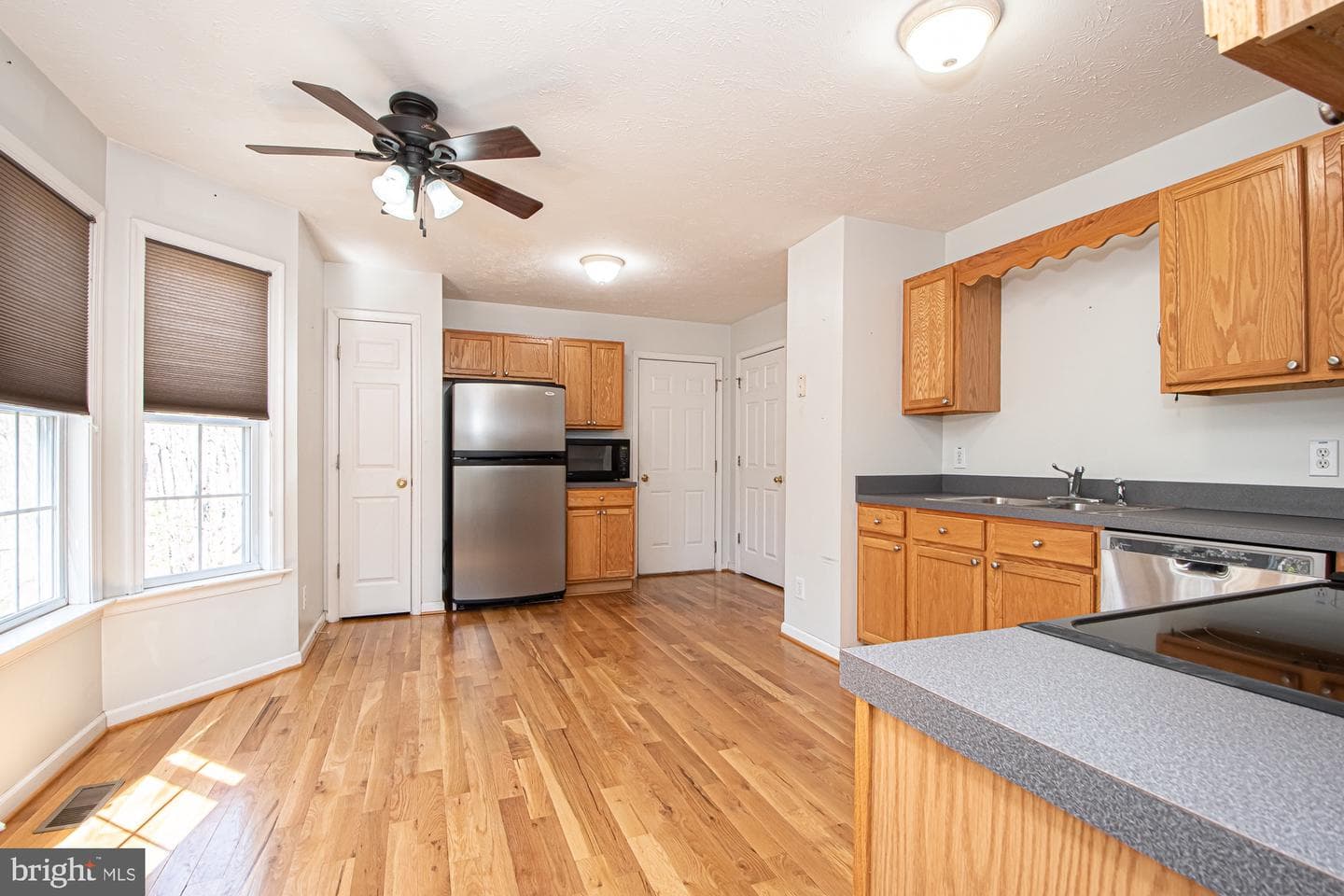 646 Guard Hill Road photo 17