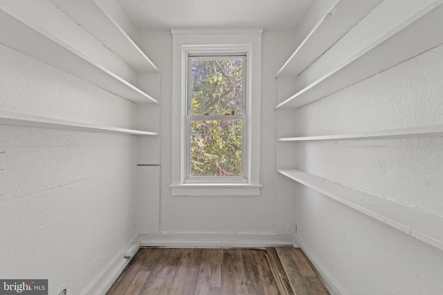 630 Midland Avenue photo 47