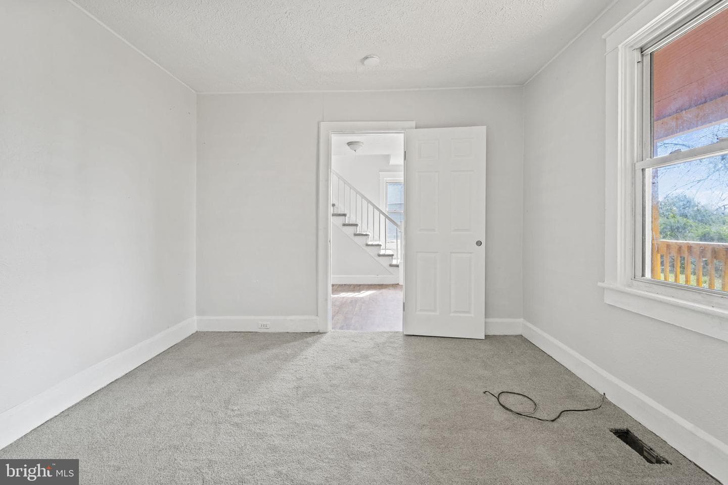 630 Midland Avenue photo 49
