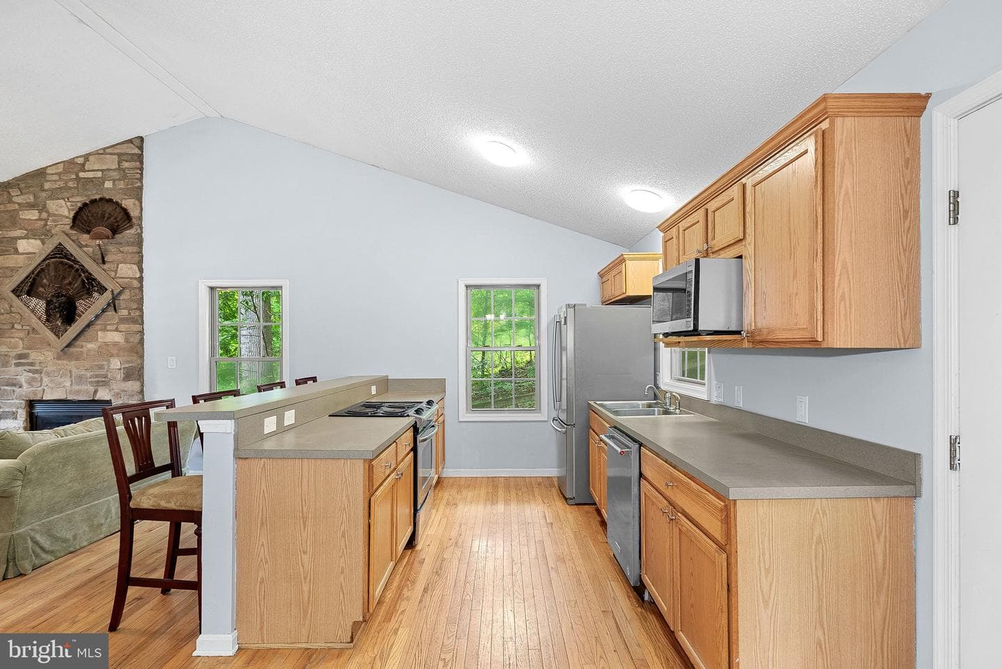 806 Windy Way photo 16