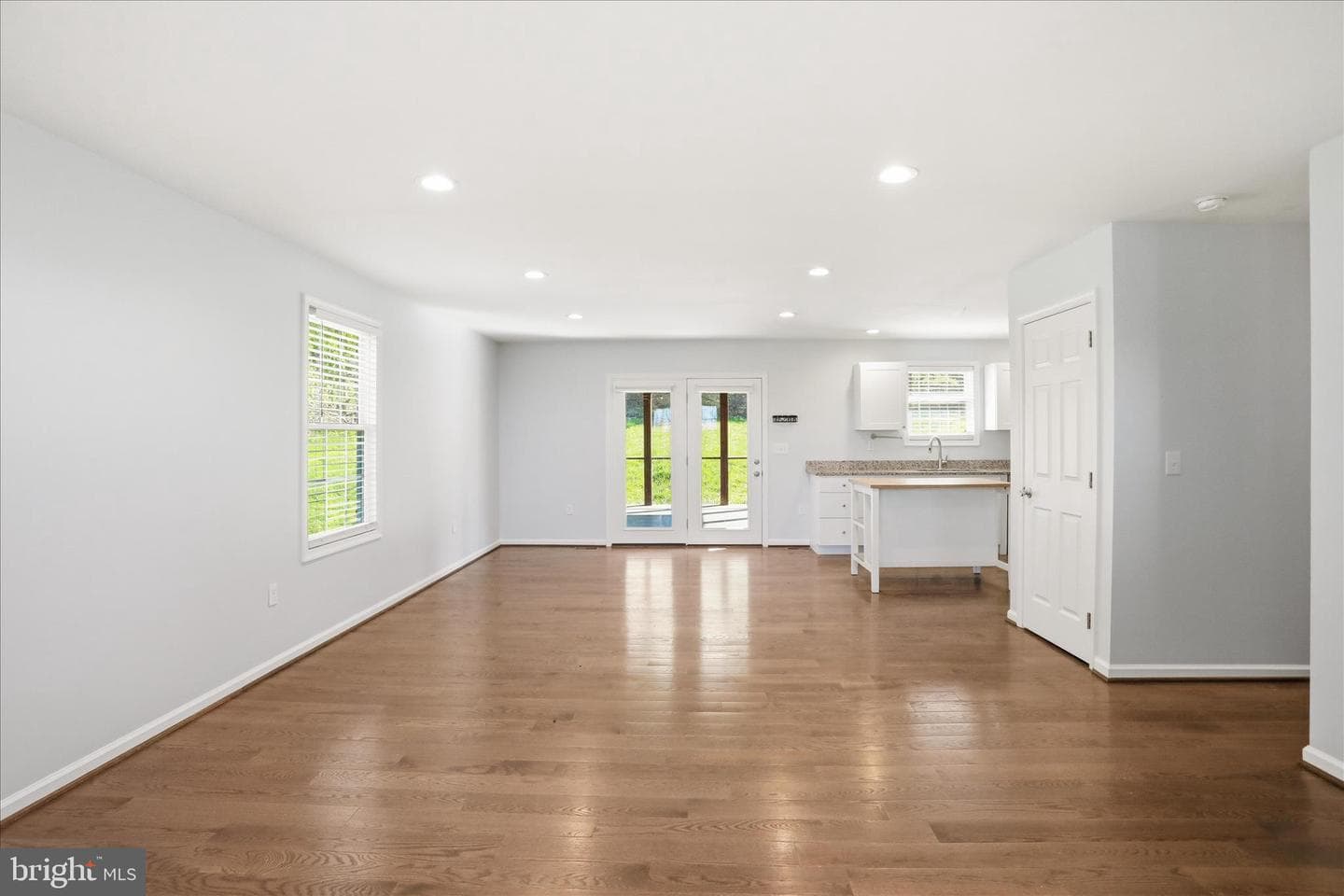 1033 Mountain Heights Road photo 12