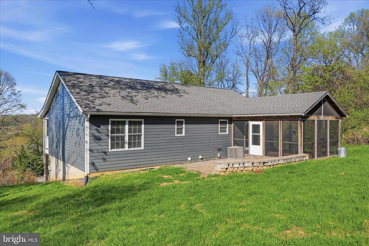1033 Mountain Heights Road photo 42