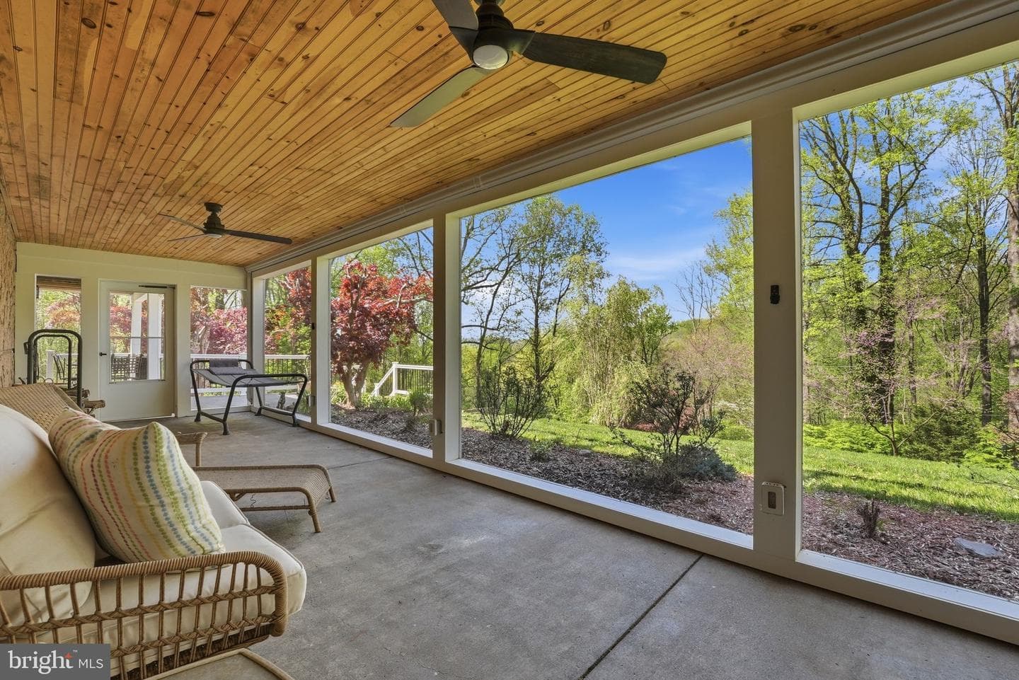 648 Creek Road photo 10