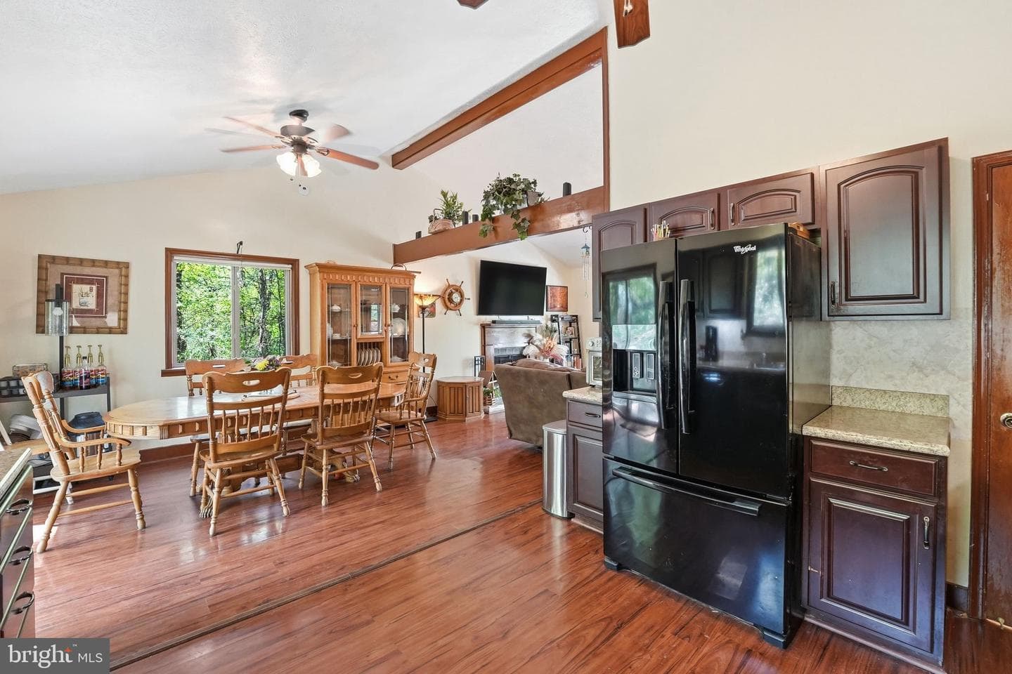 648 Creek Road photo 23