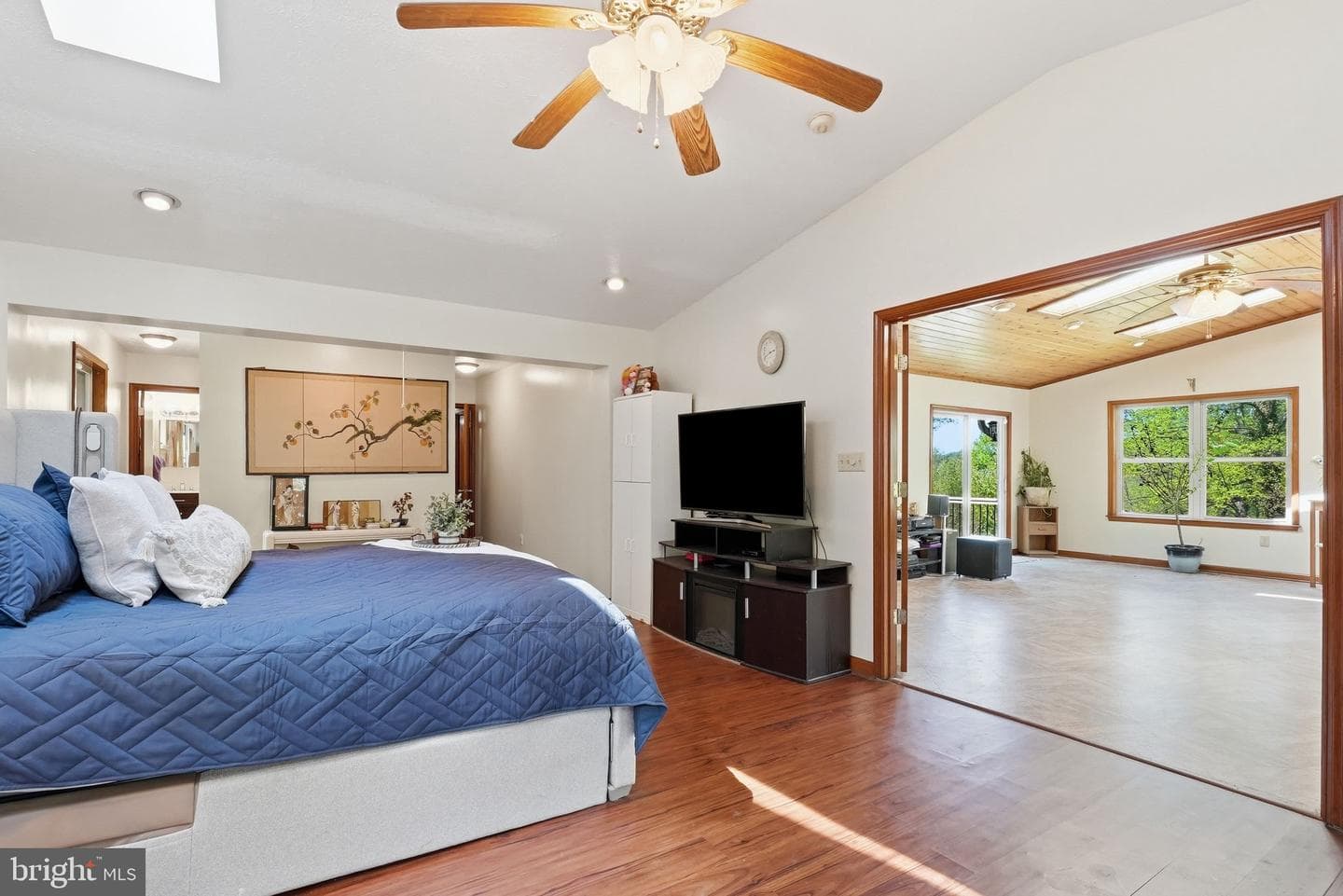 648 Creek Road photo 30