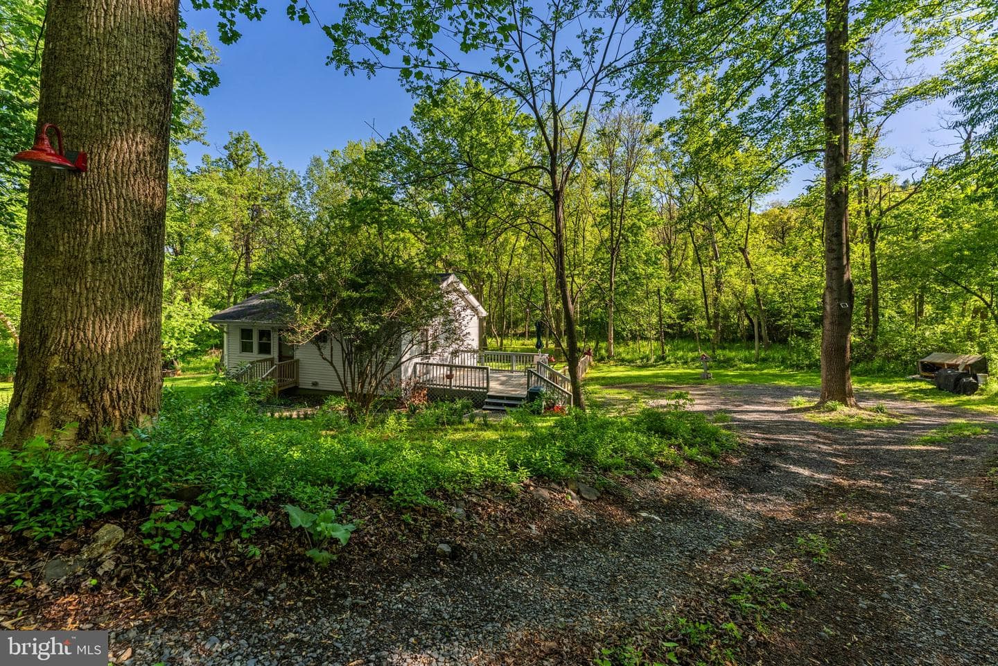 673 Creek Road photo 11