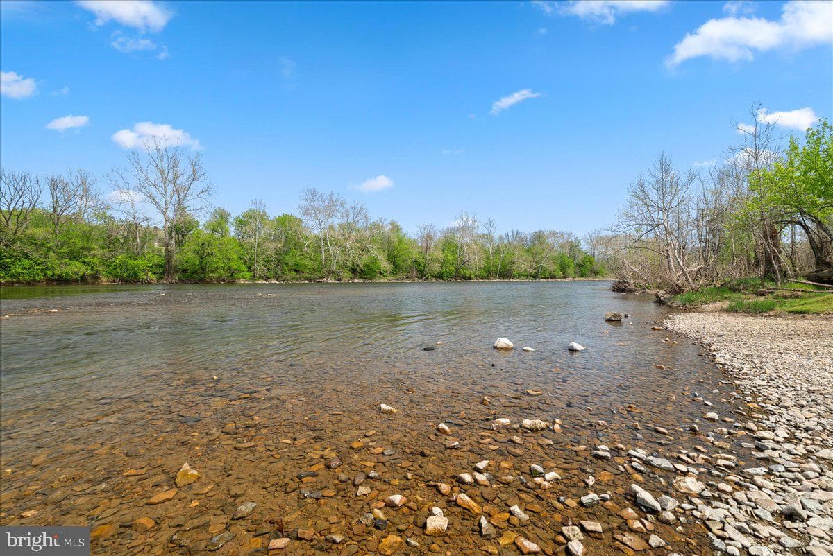 138 Wooded Lane photo 84