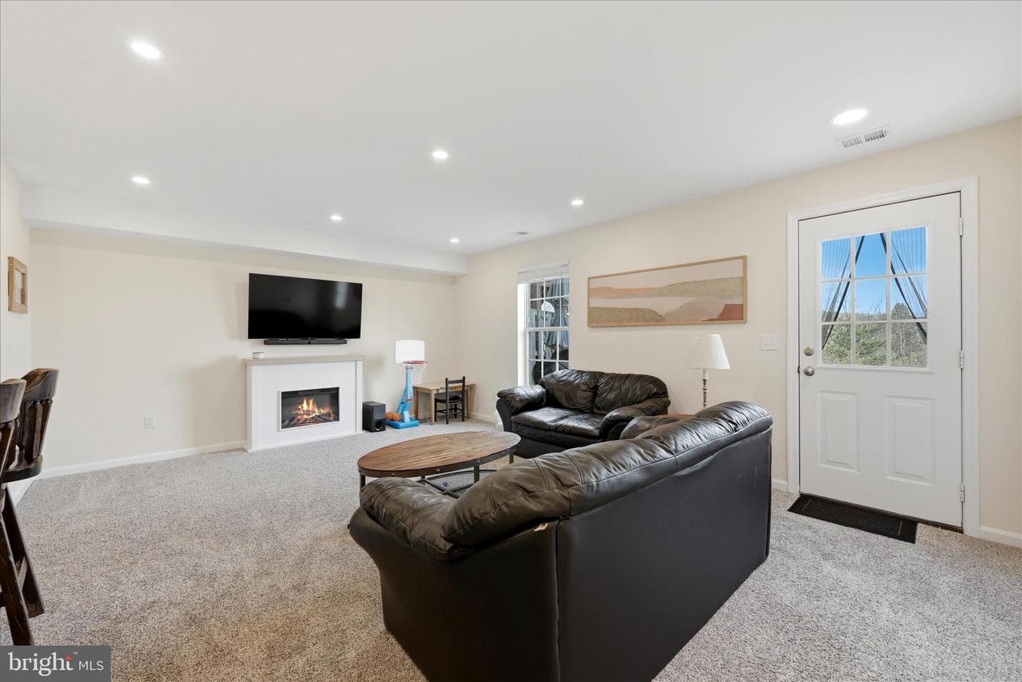 60 Niblick Square photo 28
