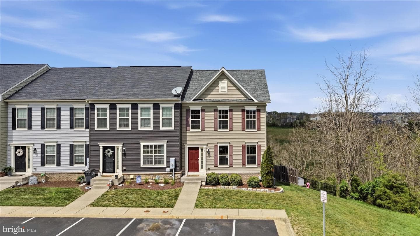 60 Niblick Square photo 39