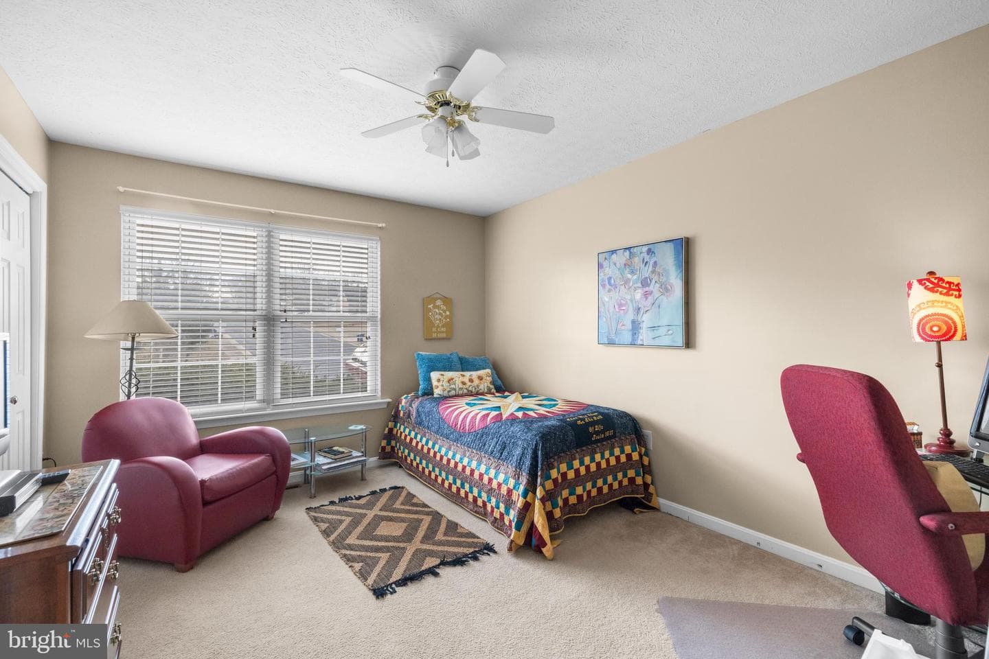 1076 Stuart Drive photo 16