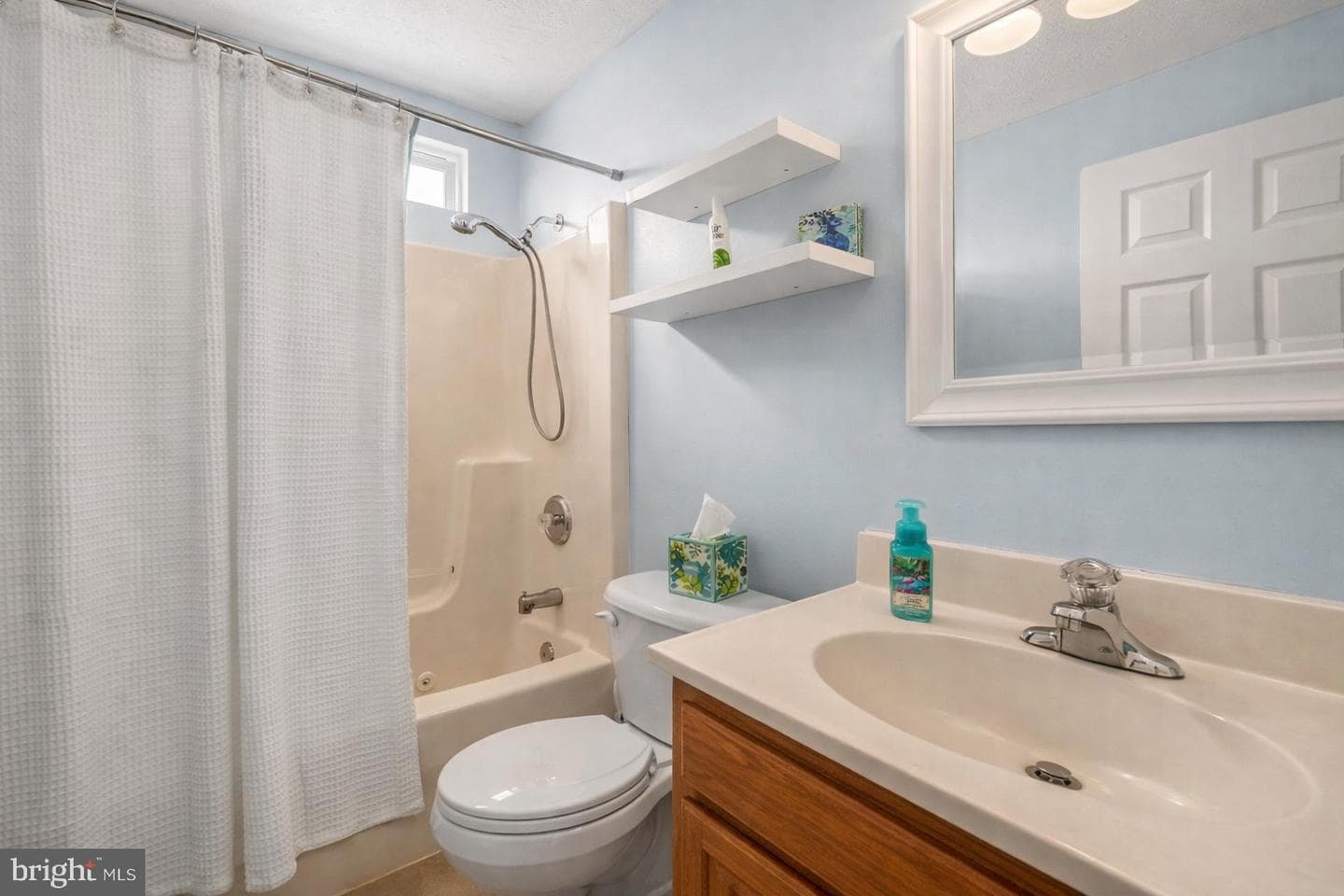1076 Stuart Drive photo 19