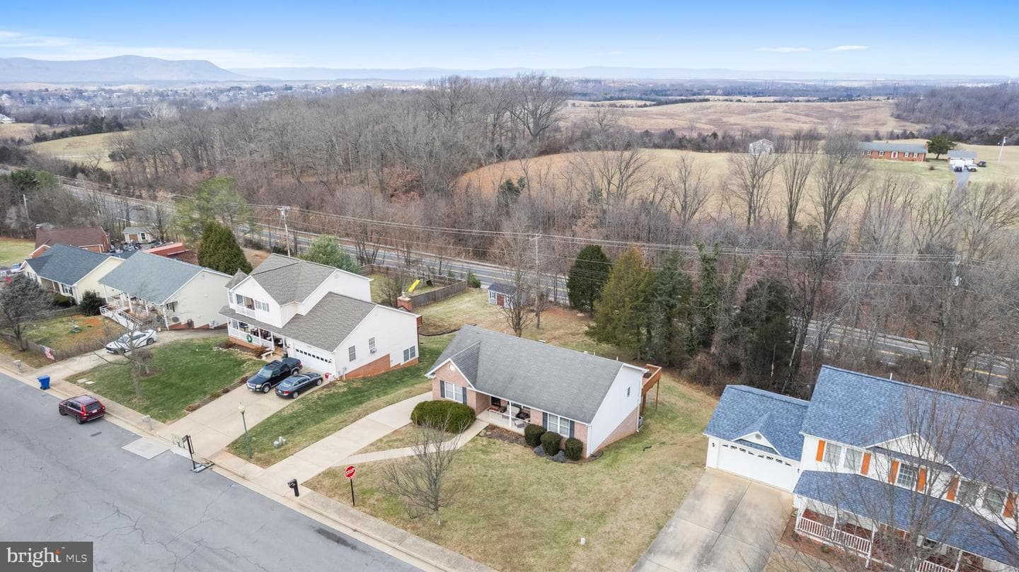 1076 Stuart Drive photo 25