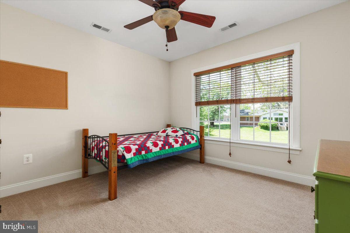 849 Village Court photo 30