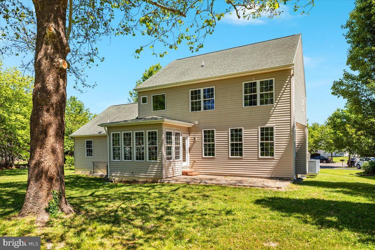 849 Village Court photo 36