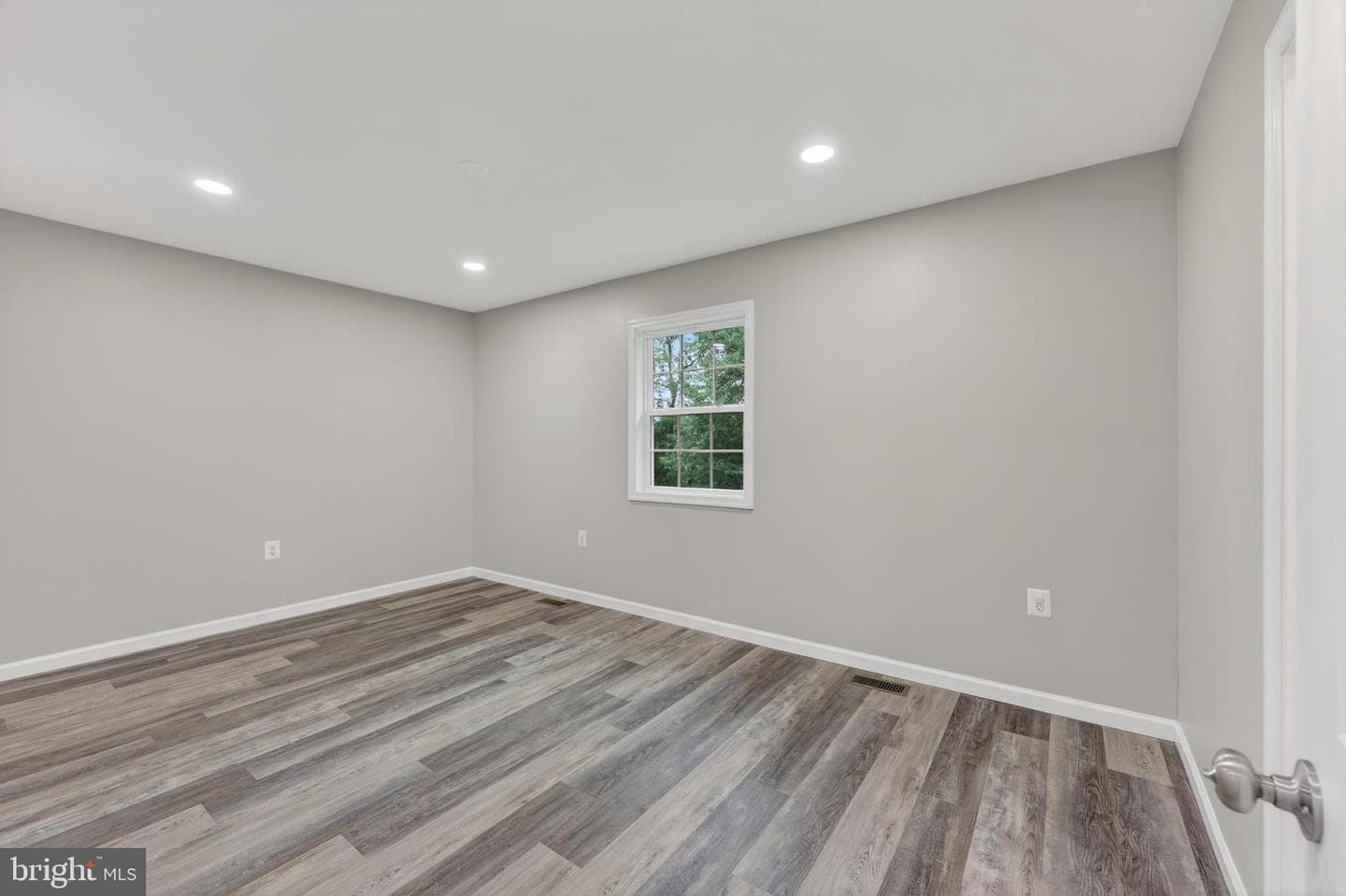 638 Apple Orchard Drive photo 25