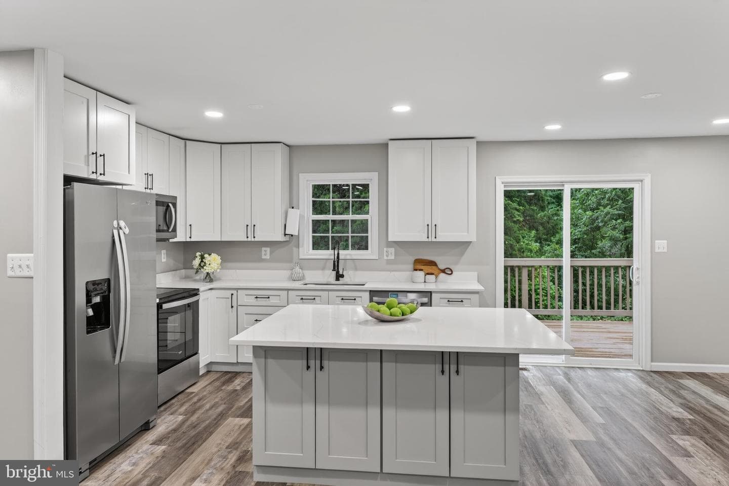 638 Apple Orchard Drive photo 44