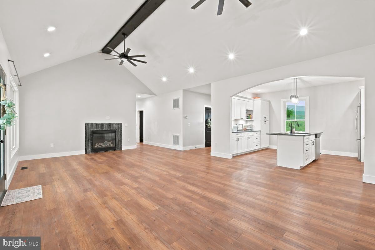 412 Cedar Hill Lane photo 12