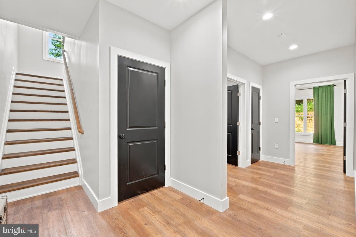 412 Cedar Hill Lane photo 29