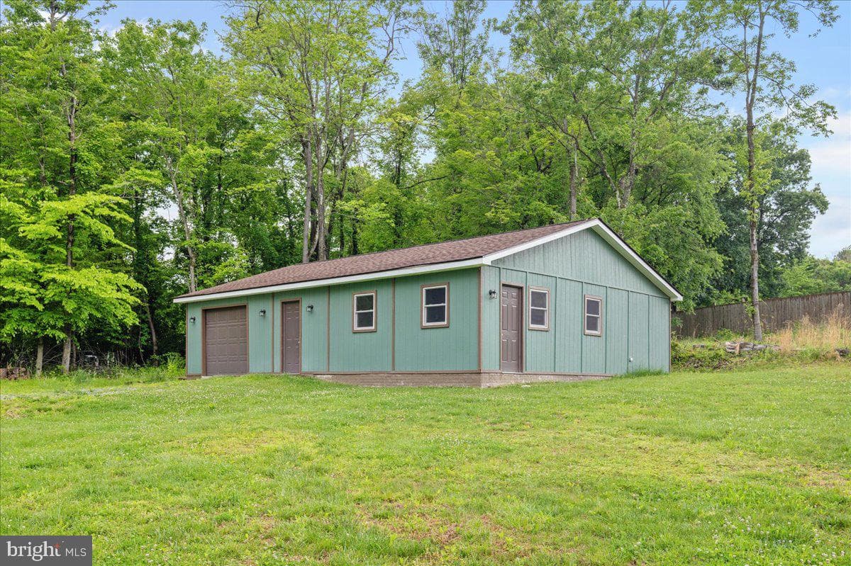 369 Mountain Lake Dr photo 26
