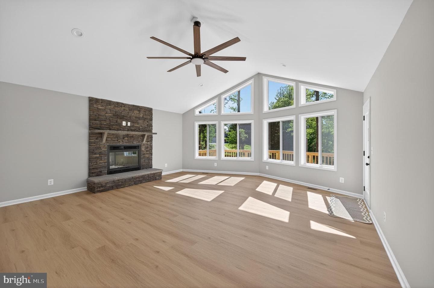 600 Highridge Road photo 19
