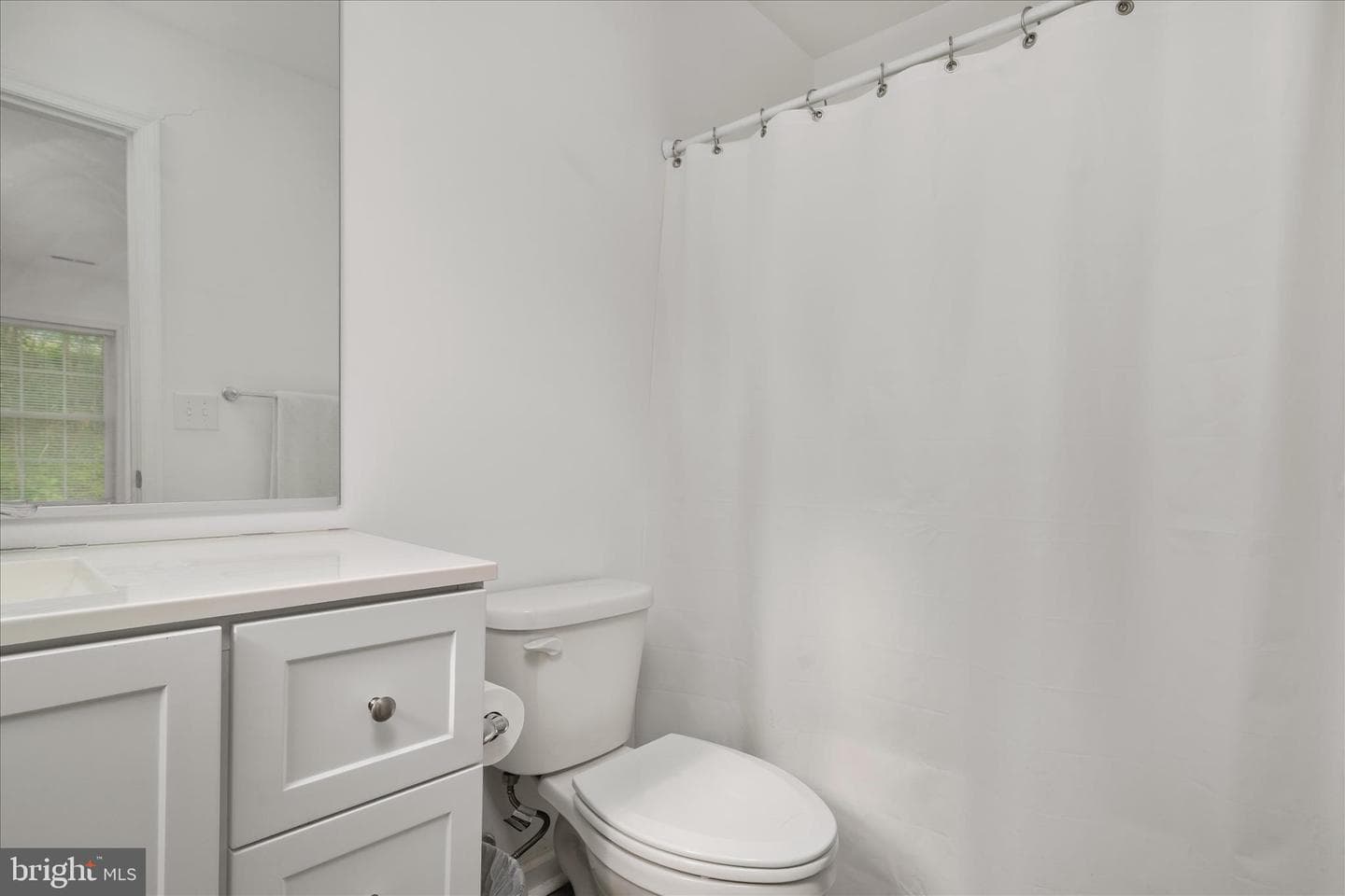 950 Virginia Avenue photo 13