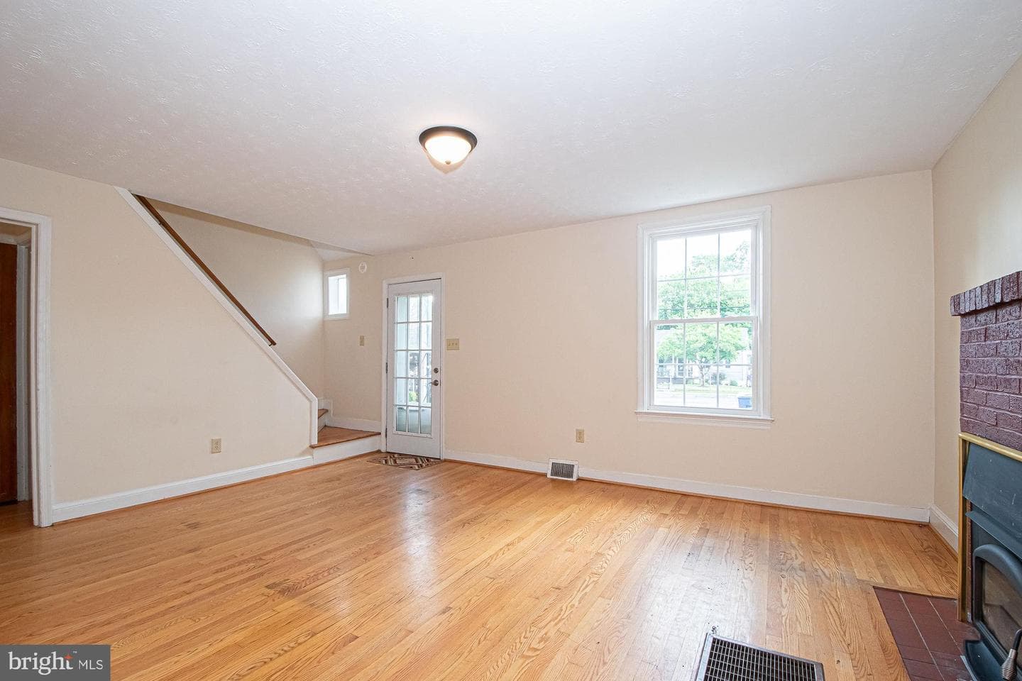 511 Happy Creek Road photo 10