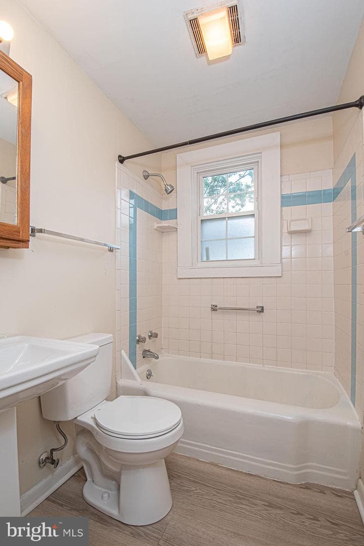 511 Happy Creek Road photo 25