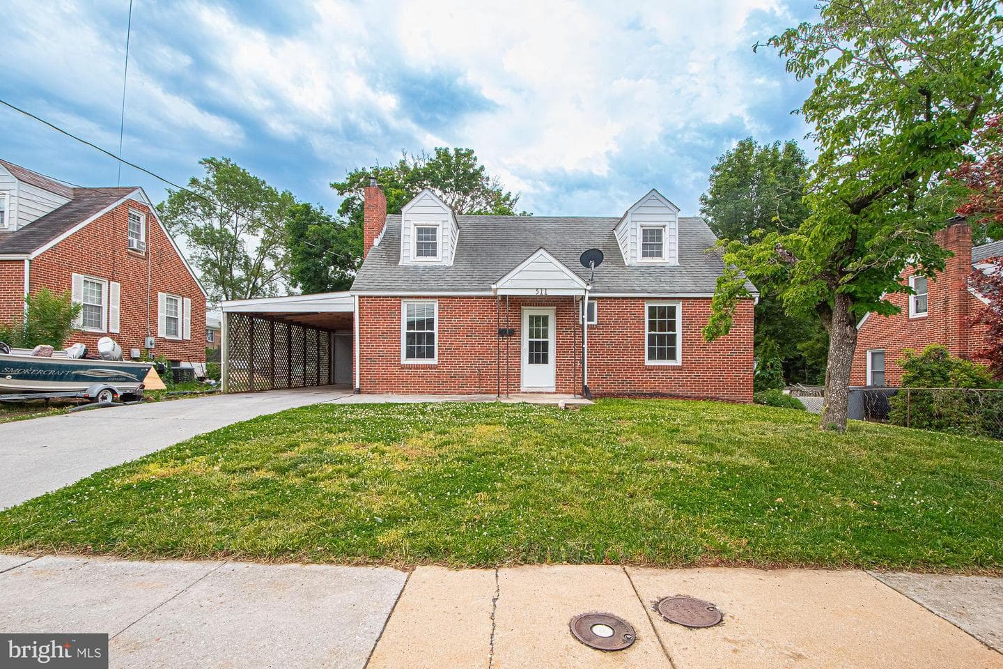 511 Happy Creek Road photo 3