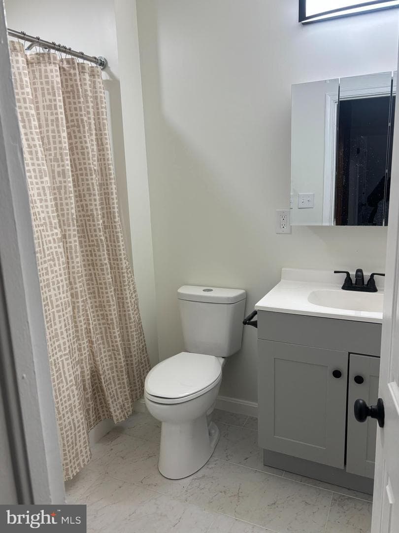 310 Frazer Place photo 10