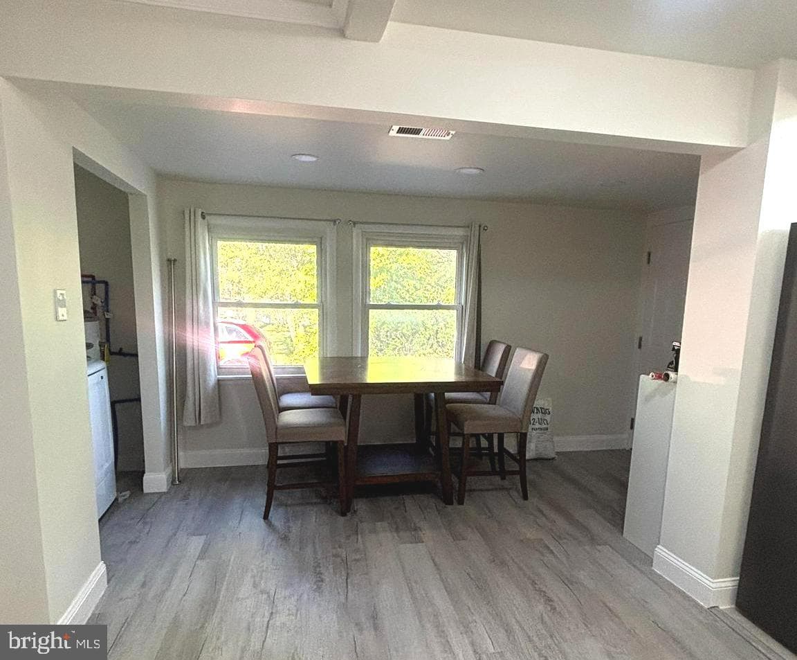 310 Frazer Place photo 14