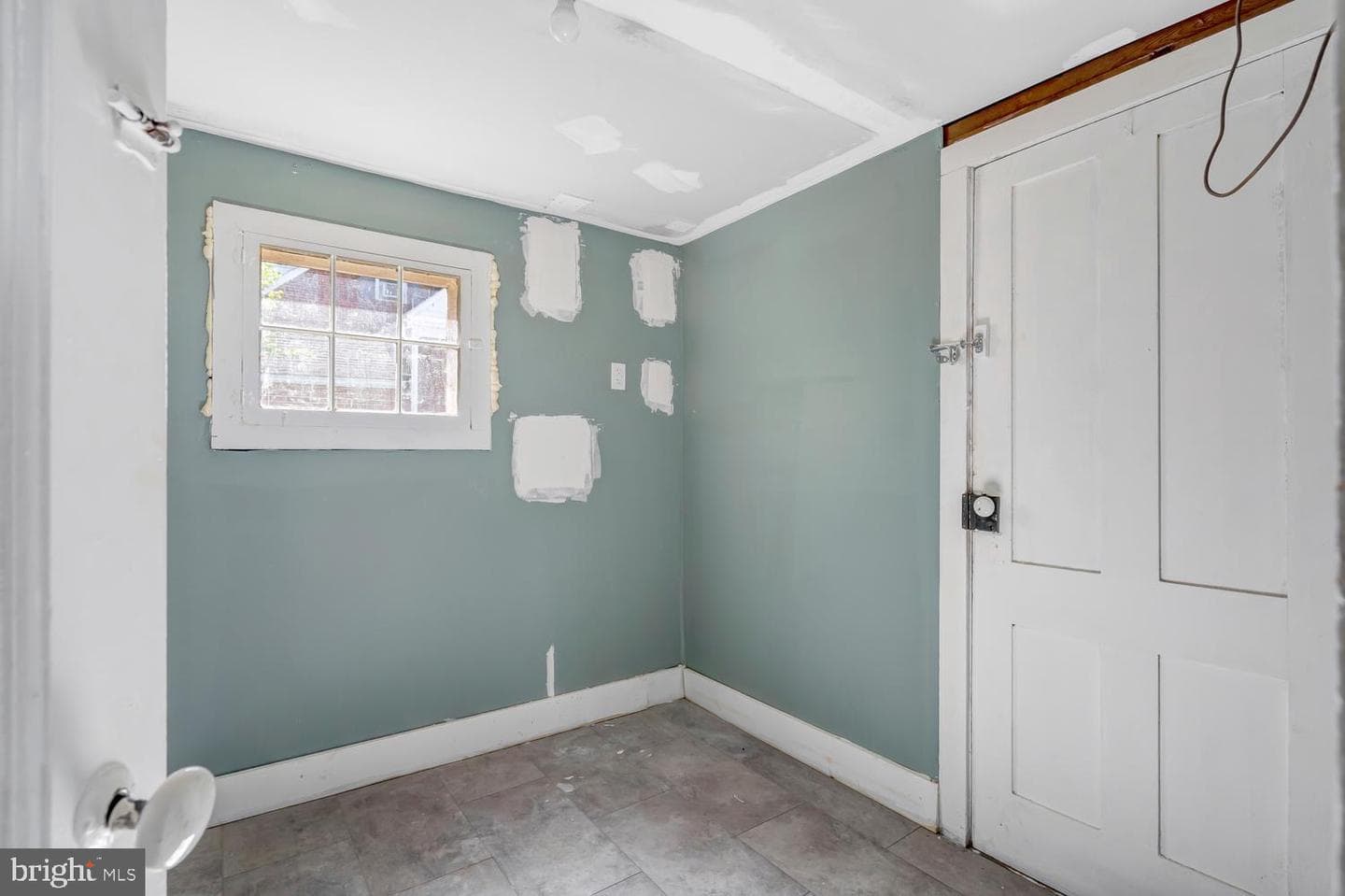 203 Lee Street photo 26
