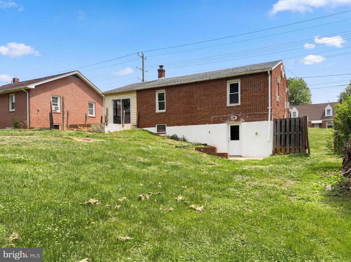 420 Manassas Avenue photo 3