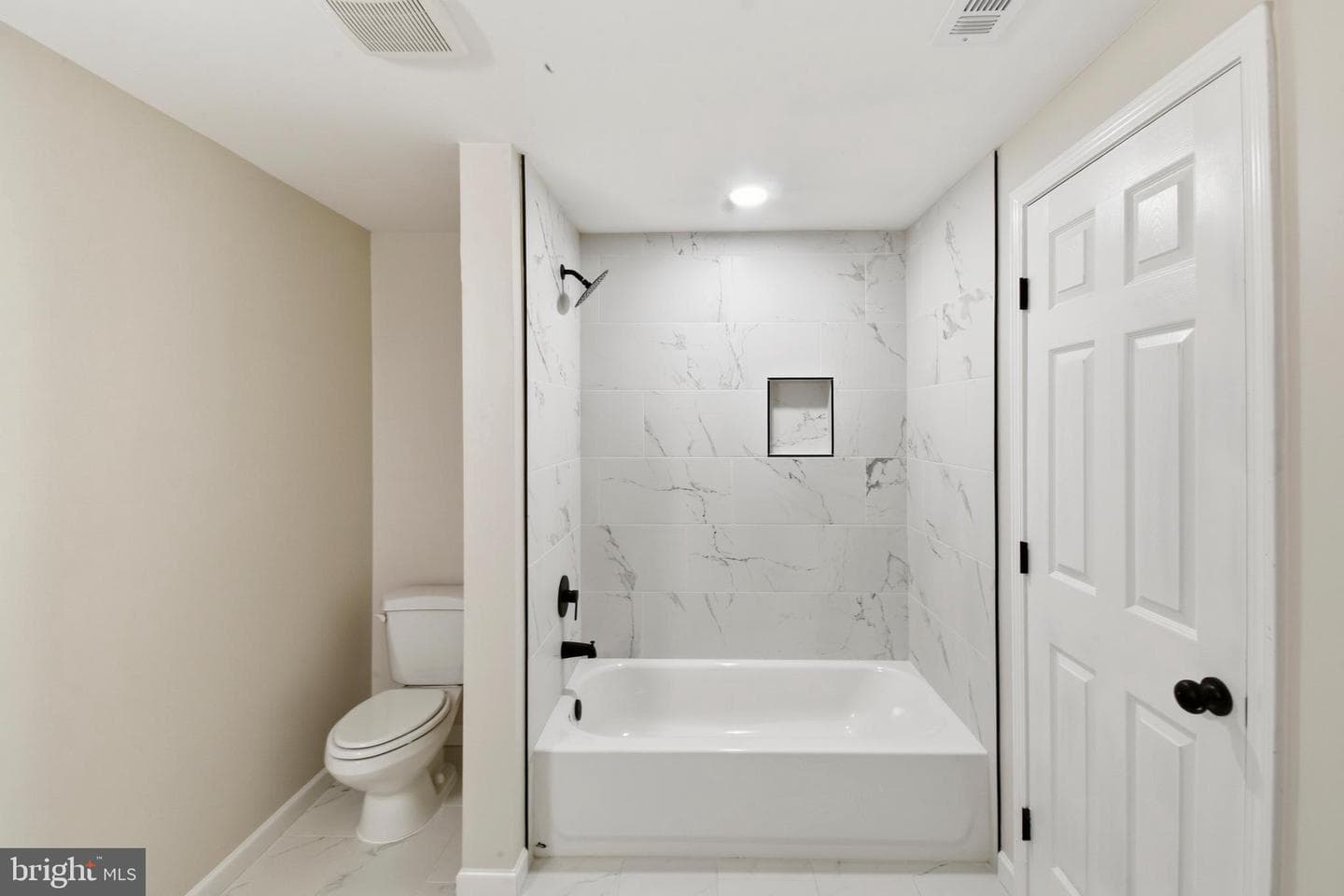 163 Apple Way photo 34