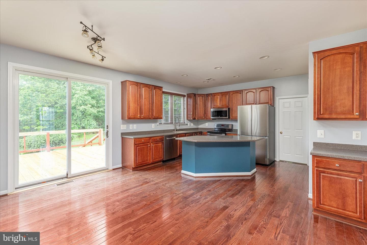 1139 Shadows Drive photo 18