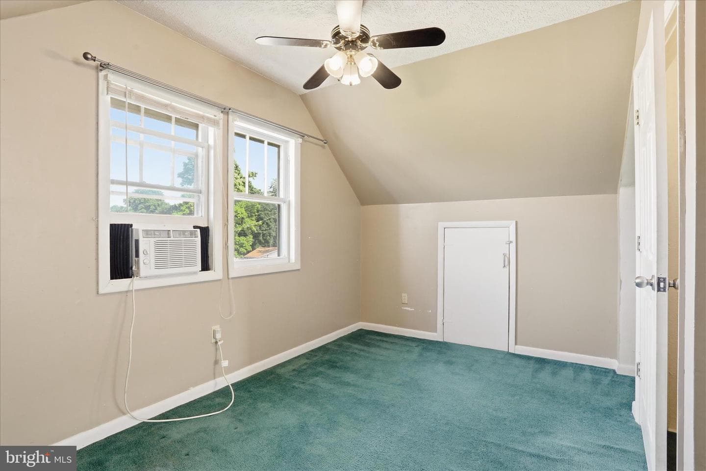 605 Stockton Road photo 35