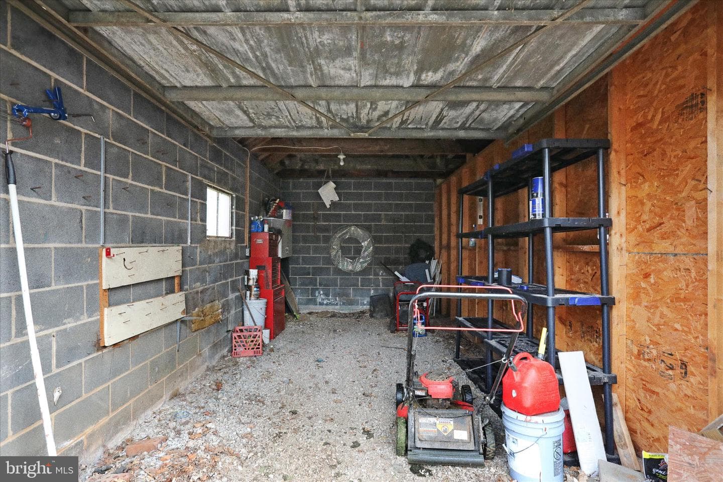 605 Stockton Road photo 9