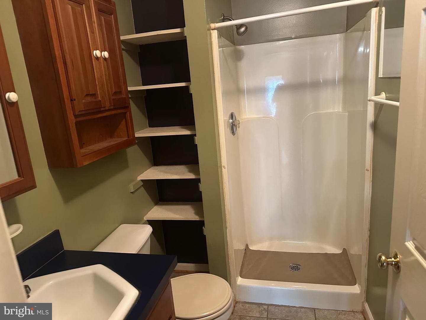 609 Cresthaven Court photo 5