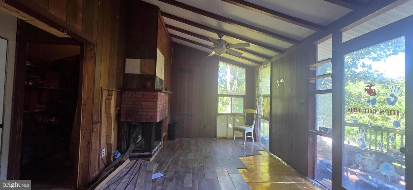 493 Goode Drive photo 6